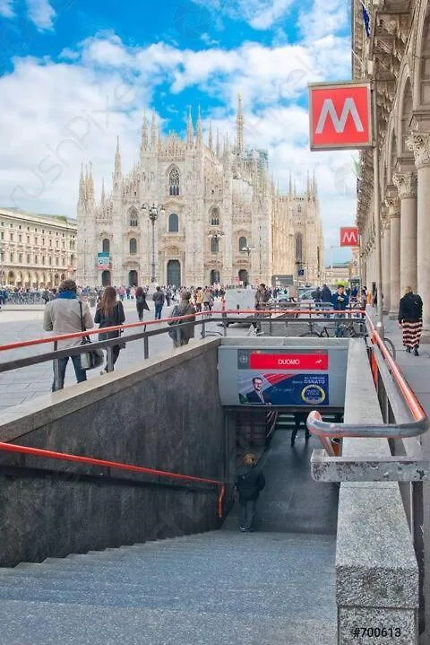 Apartment Urban Home Milano - 10 Minuti Dal Duomo Italy