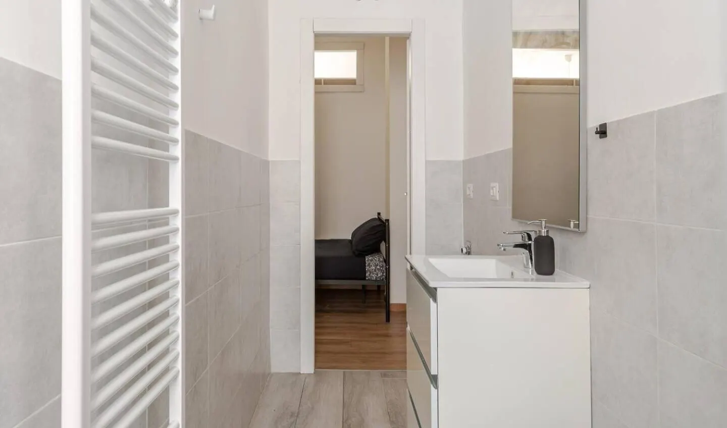 Urban Home Milano - 10 Minuti Dal Duomo Apartment